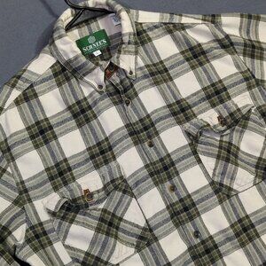 Schnees Shirt Men's L Green Plaid Rifleman Button Down Flannel Bozeman Montana